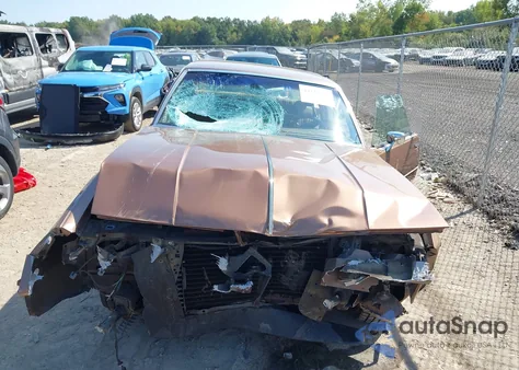 1985 Oldsmobile Cutlass Supreme из США, поврежденный, VIN 1G3GR47Y6FP336579